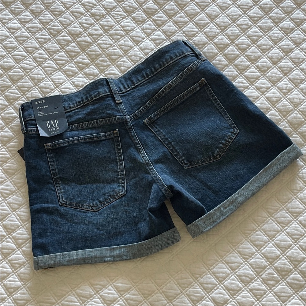 NWT GAP Blue Jean Shorts for Women - Picture 2 of 5
